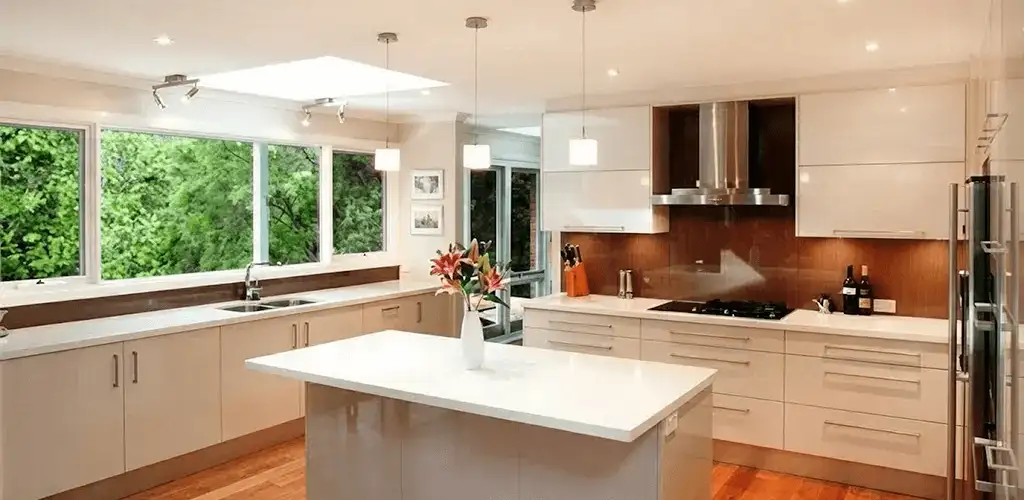 Kitchen cabinet refacing and remodel results in a modern kitchen in Birmingham, AL